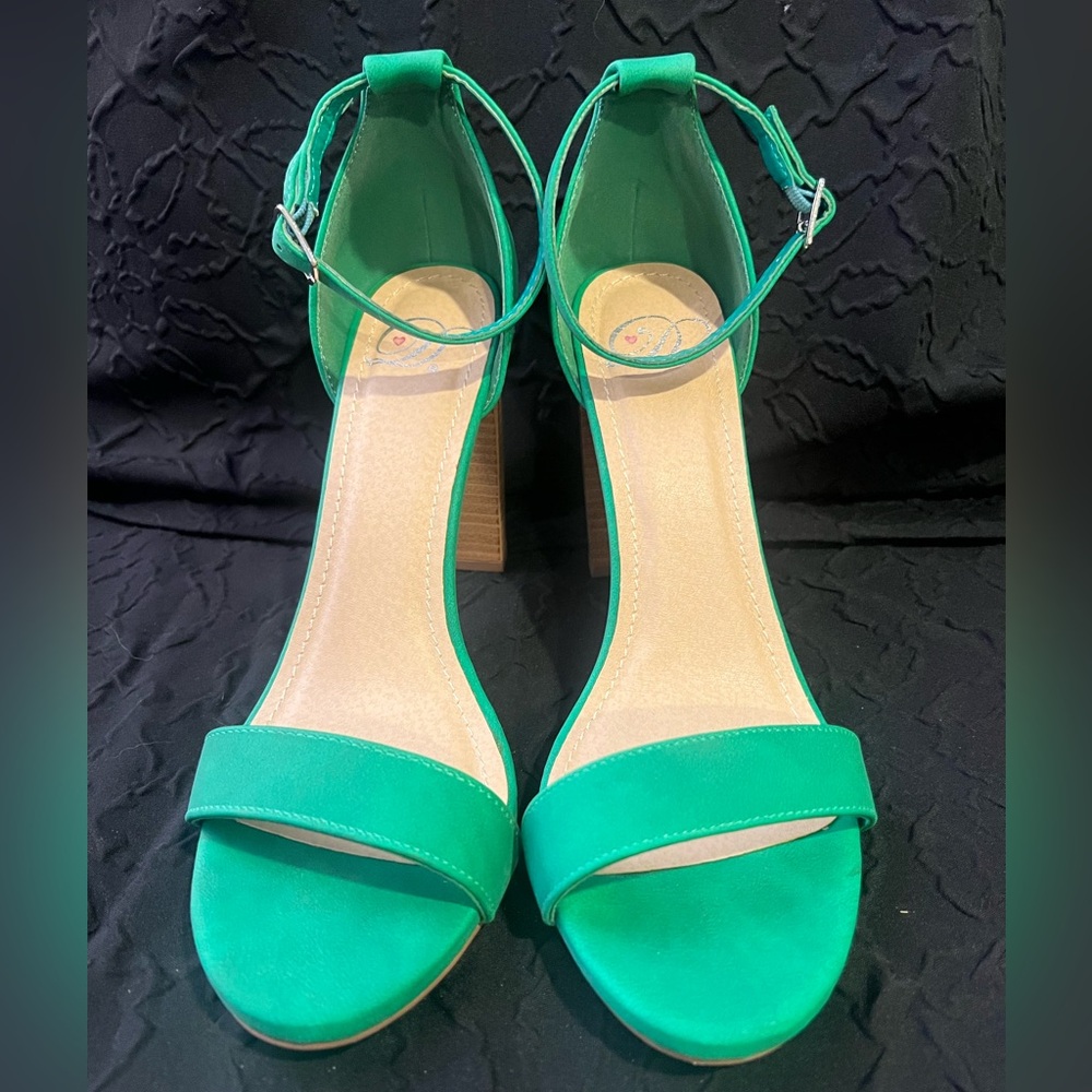 Kelly Green Ankle Strap Sandals